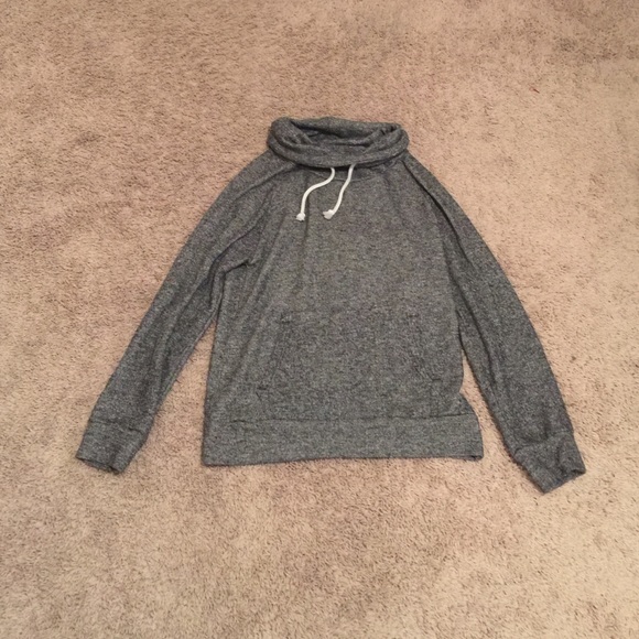 Cute Marbled Cowl Neck!