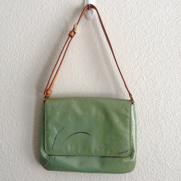 Louis Vuitton Shoulder Bag