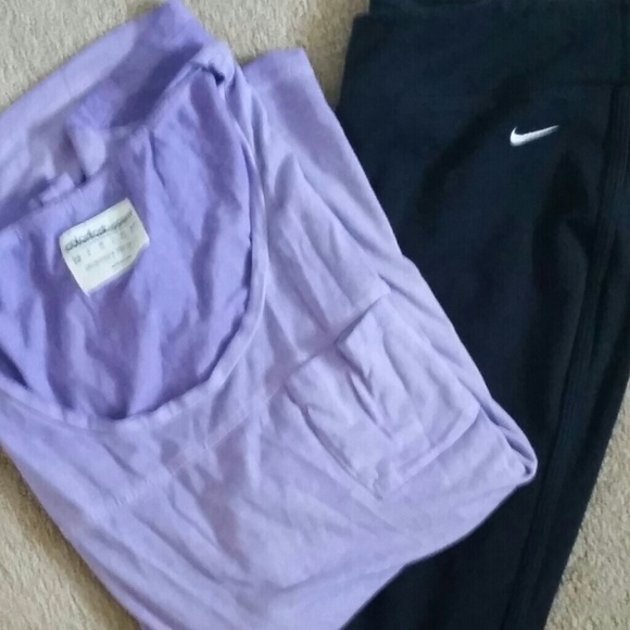 Nike Capri workout pants