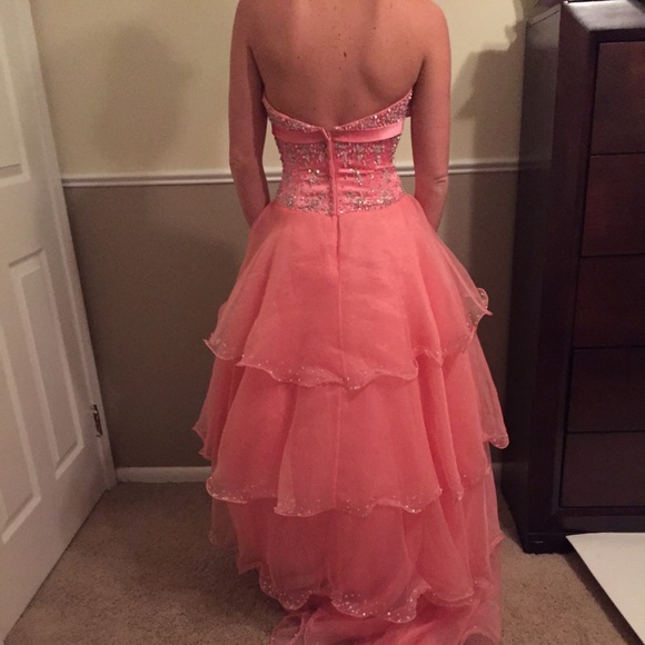 Beautiful pink beaded prom dress - Picture 2 of 3