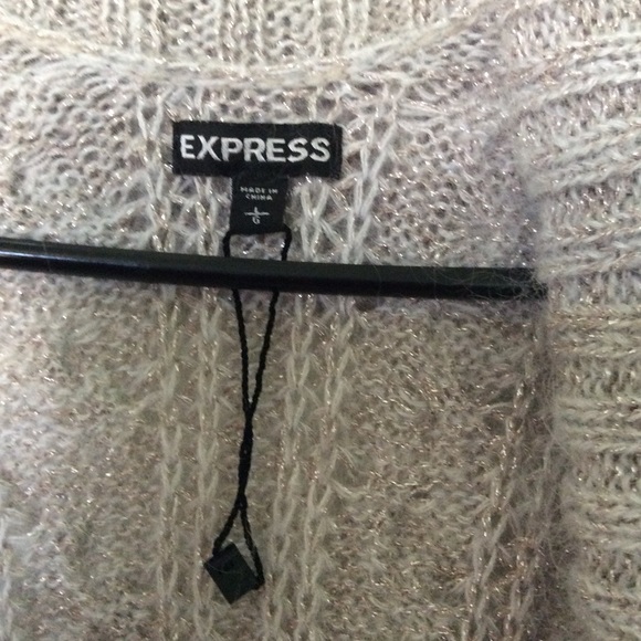 ❌SOLD❌ Express Sweater - Picture 2 of 3