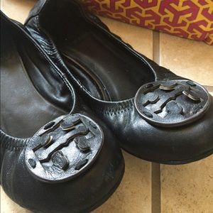 Tory Burch Black Leather Flats, size 38