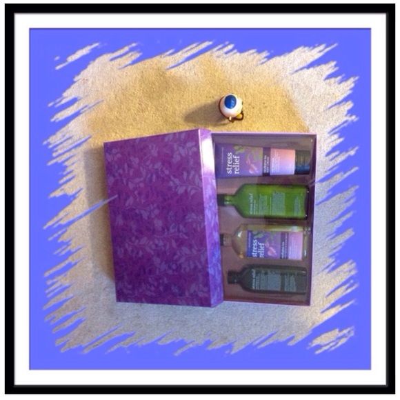 SOLD - Picture 3 of 3