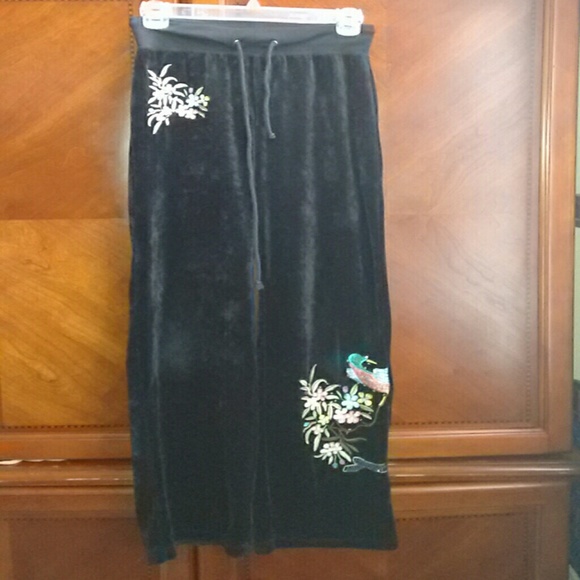 Sweatpants - Picture 1 of 1