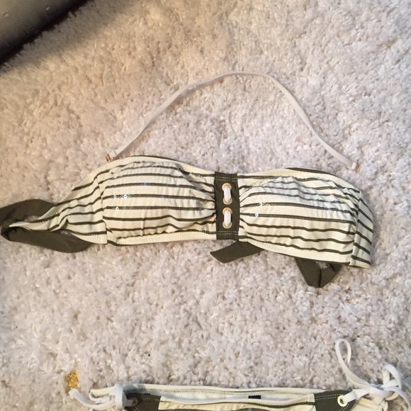 Sperry Other - Sperry Top Sider bandeau bikini top