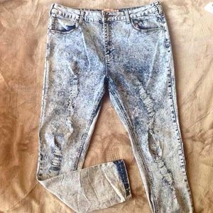 Acid Wash Ripped Jeans
