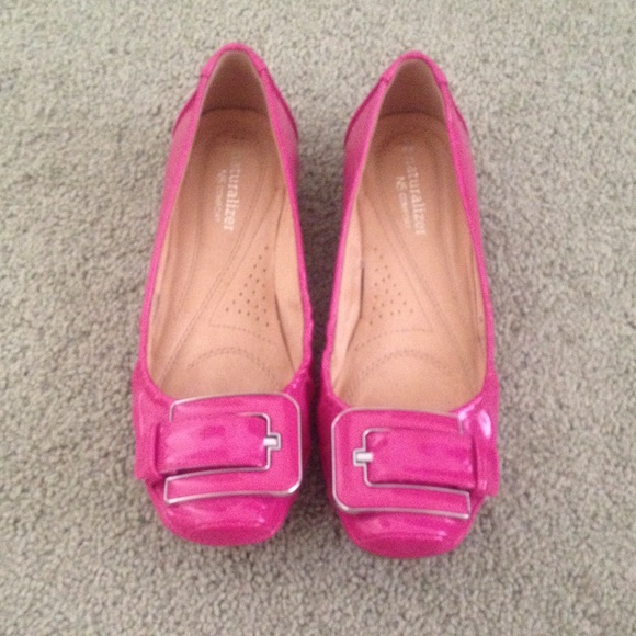 pink flat shoes