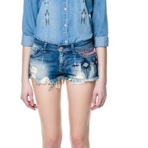 ZARA Embroidered Jean Shorts. Size 2. NWOT.