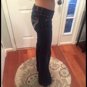 7 For All Mankind Dojo jeans sz 26