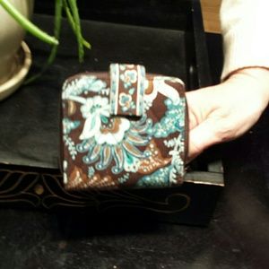 Vera Bradley wallet