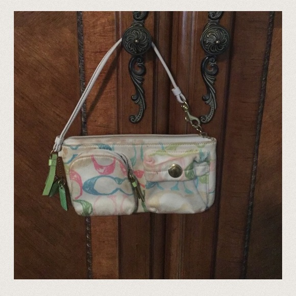 Wristlet