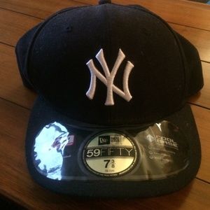 NY Yankee hat