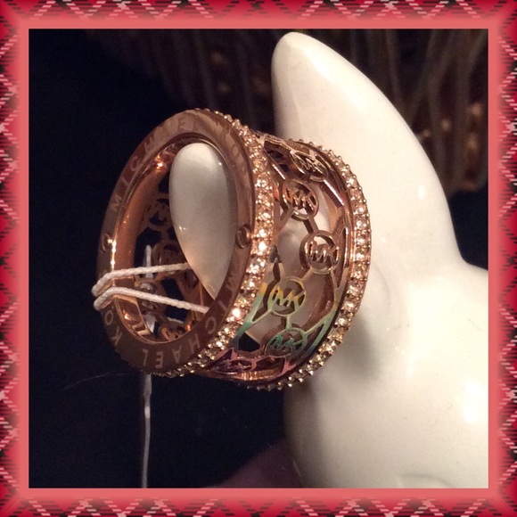 Michael Kors Jewelry - Michael Kors Rose Gold Ring