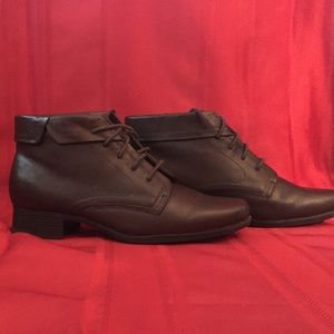 BUNDLE - Liz Baker Black and Brown Ankle Boots