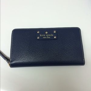 Kate spade wallet in navy blue