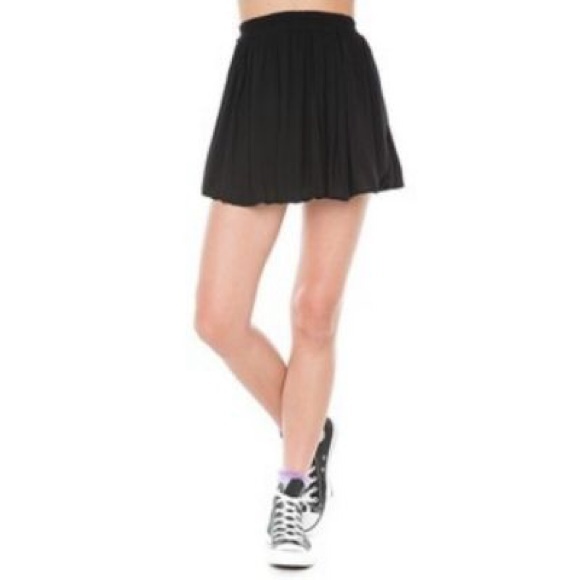 Black brandy melville skirt