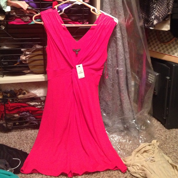 Express sleeveless dress