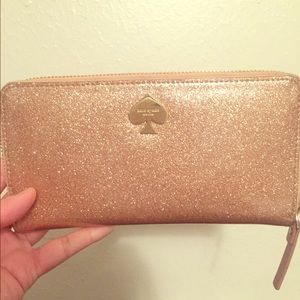 Kate spade wallet. 100% authentic