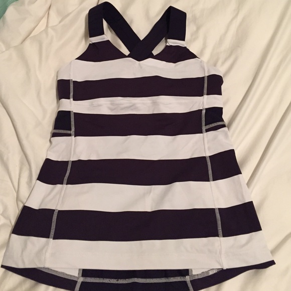 Lululemon tank NWOT