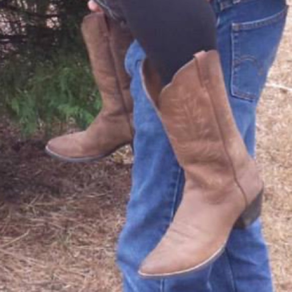 Brown Ariat Cowboy Boots