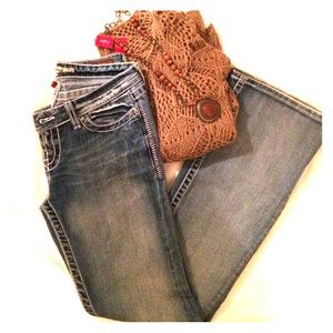 Lightwash Bootcut Jeans