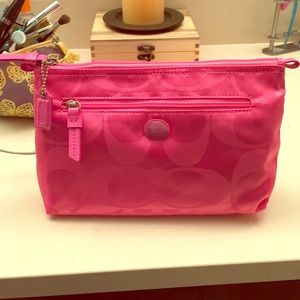 BNWT Hot Pink Coach Makeup Bag for @jlsmith