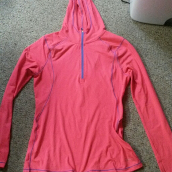 Coral color running sweatshirt