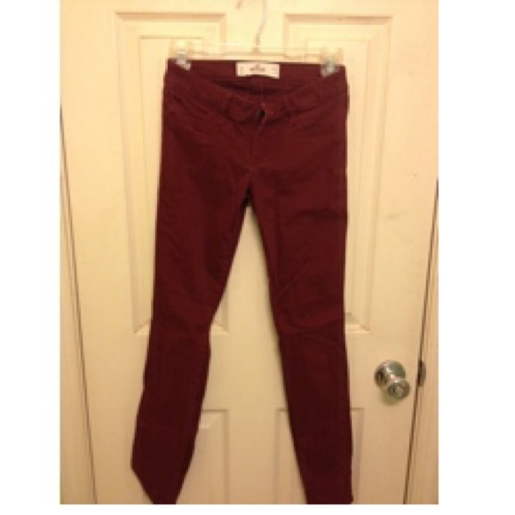 Hollister maroon skinny jeans