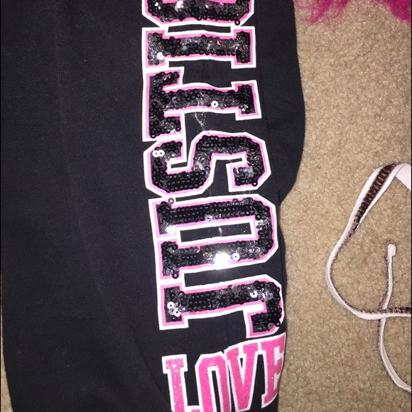 sweatpants