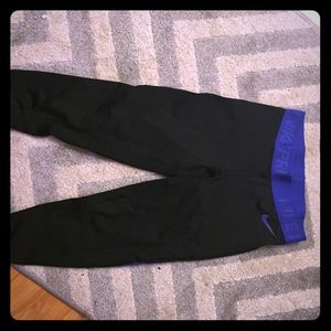 Nike Drifit Capri