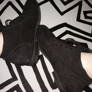 Must-have black booties! :-)