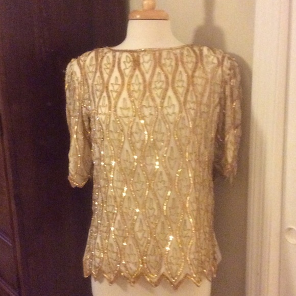 Gold sequin all silk short sleeve fancy top sz M