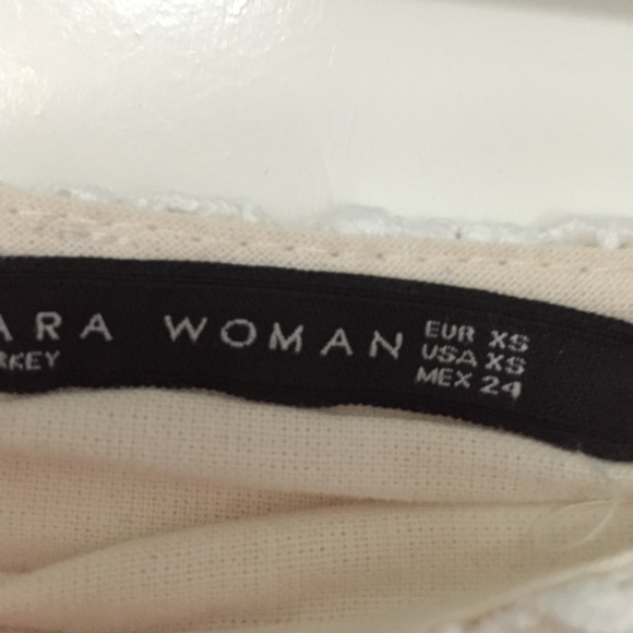 Zara white lace mini skirt - Picture 3 of 4