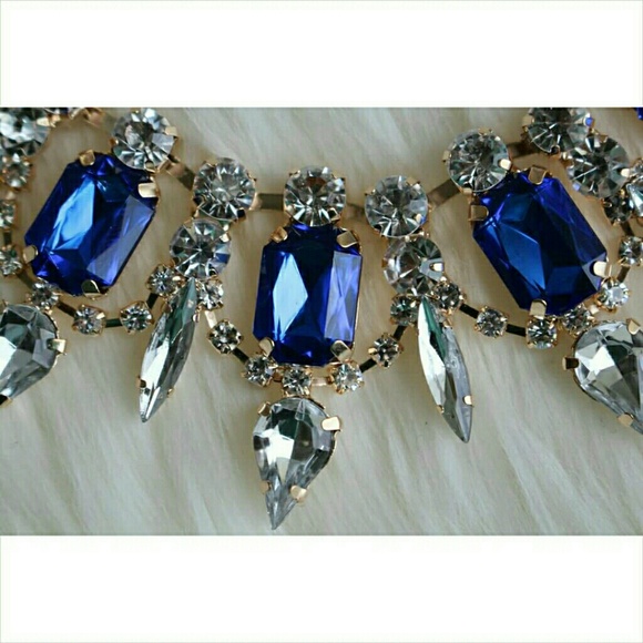 🚫SOLD🚫 Blue Statement Necklace