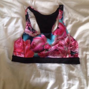 Lulu lemon sports bra