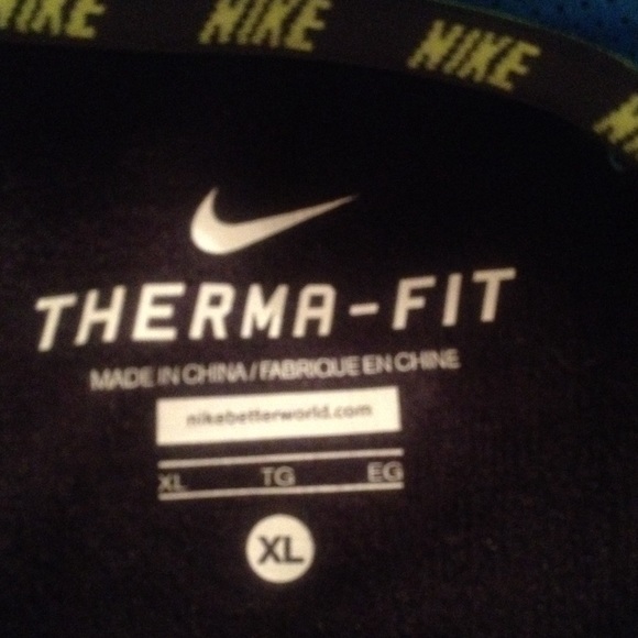 Nike hoodie - Picture 2 of 2