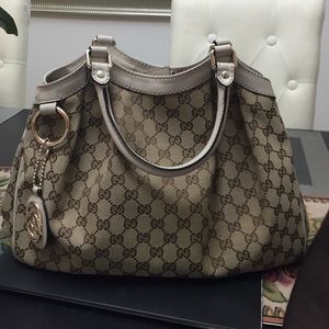 Gucci Sukey medium canvas tote