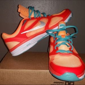 Nike Dual Fusion Trainer Running Shoe