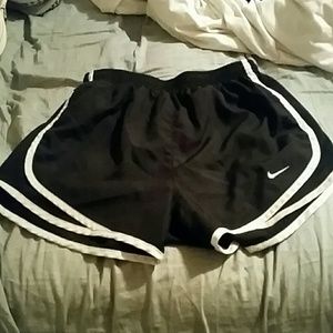 Nike athletic shorts xs