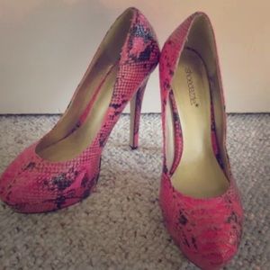 Sexy Pink Pumps