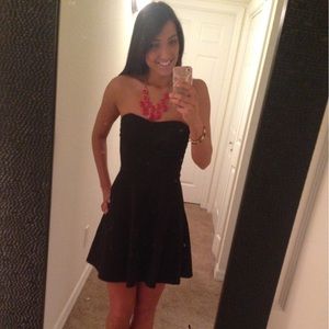 Black Semi Formal Floral Dress Small