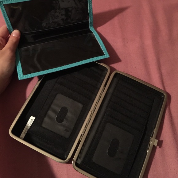 Wallet - Picture 3 of 4
