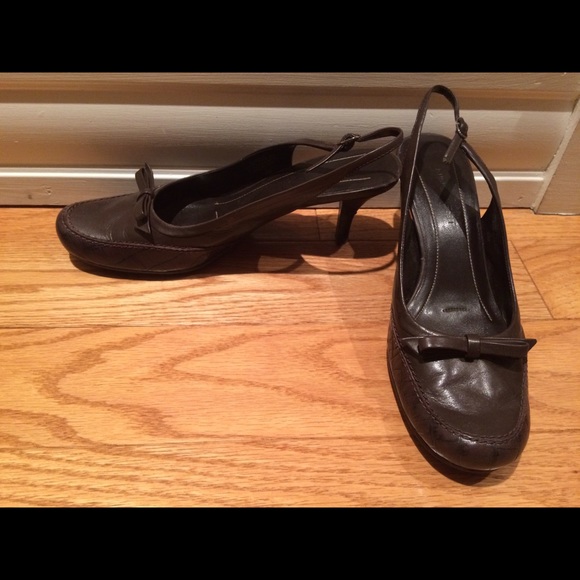 Blank Nine West sling back kitten heels
