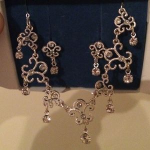 Avon Scroll Motif Necklace & Earrings Jewelry Set