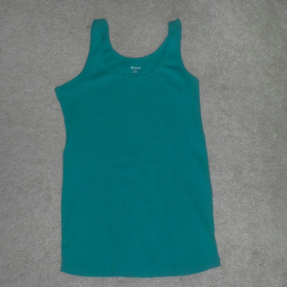 ♡♡♡Bundled♡♡♡Motherhood Maternity Tank top