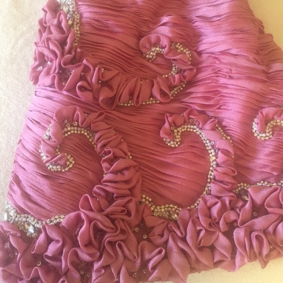 Terani dress - Picture 2 of 4