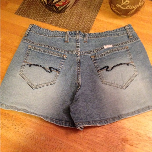 Shorts/Duck🐤Head - Picture 2 of 4