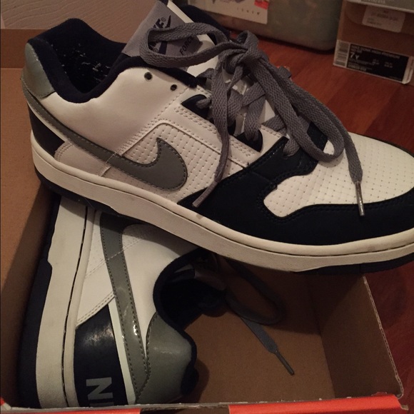 NIKE. ✔️✔️✔️✔️✔️✔️