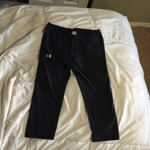Under Armour Cropped Leggings