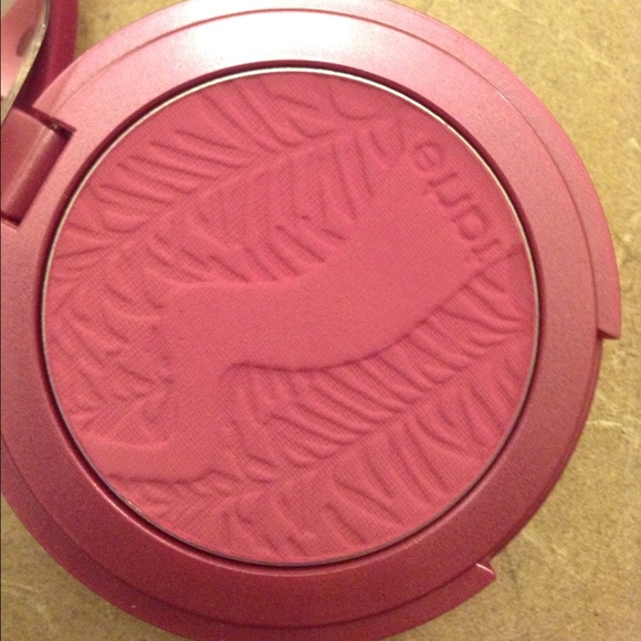 TRADE FOR Lex Brand new Tarte Blush